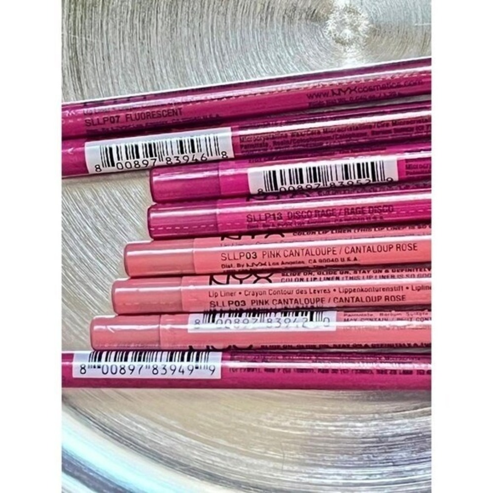 NYX Born to Glow Bronzers, Lingerie Lipsticks, Lip Liners -Set Of 19 Makeup -New - Picture 6 of 7